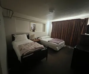 Photo 5 - Economy Inn