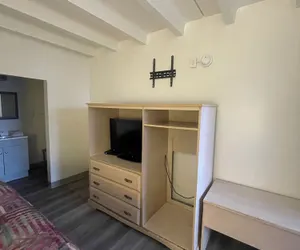 Photo 3 - Relax Inn