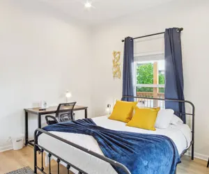 Photo 5 - 3br-2ba Cityscape Haven With Panoramic Tower View!