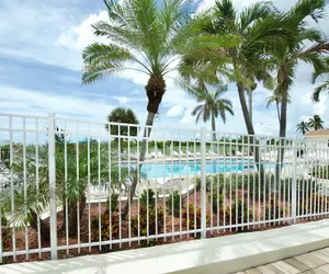 Photo 2 - Estero Beach & Tennis 402 A