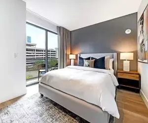 Photo 3 - Modern Condo Brickell by Palermo Home