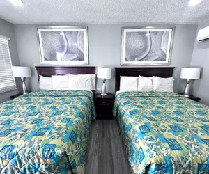 Photo 5 - Lemon Bay Motel
