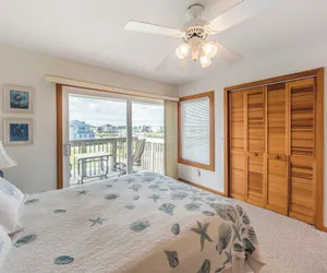 Photo 5 - Queens Grant Oceanfront Condo Unit 211c