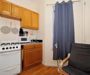 Photo 3 - Spacious 2BR on the Upper East Side Steps From Central Park