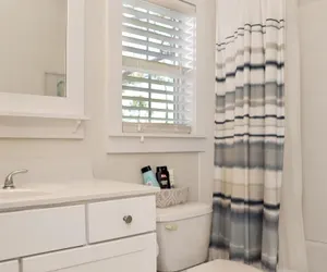 Photo 2 - Barefoot Cottage B12 - Sea La Vie