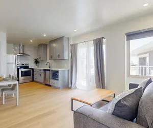 Photo 4 - Ocean's Edge Luxury Rentals