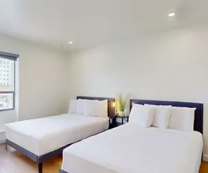 Photo 2 - Ocean's Edge Luxury Rentals