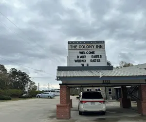 Photo 2 - Colony Inn By Oyo Columbus Us-280