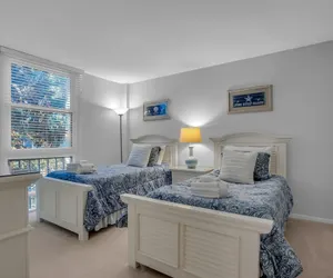 Photo 4 - 910 Cutter Court at The Sea Pines Resort