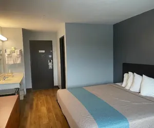Photo 4 - Troy Inn & Suites