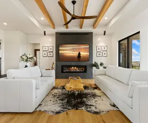 Photo 2 - Bridle Ridge Retreat Modern Comfort, Open Views