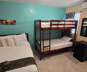Photo 3 - I Love Combate Rooms & Suites