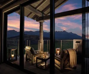 Photo 2 - Hotel Yellowstone at Jackson Hole