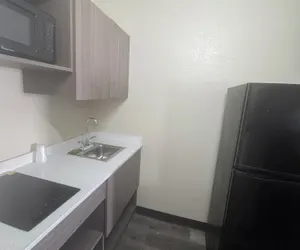 Photo 4 - Studios & Suites 4 Less Virginia Beach
