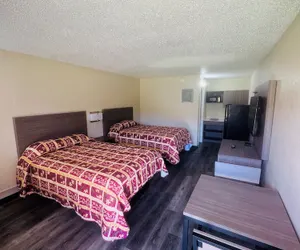 Photo 5 - Studios & Suites 4 Less Virginia Beach