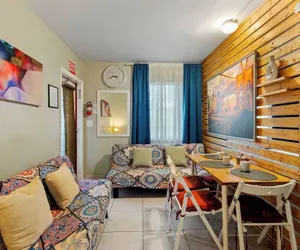 Photo 3 - Spacious 1BR in Hollywood FL Pet-friendly, Parking