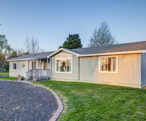 Photo 5 - 3BR Retreat in Prosser Perfect for Wine Lovers