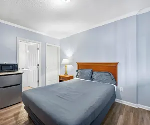 Photo 3 - Cozy 1BR Retreat in Brownstown Relax & Unwind!