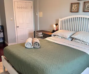 Photo 5 - 3 bd 2 ba Unit