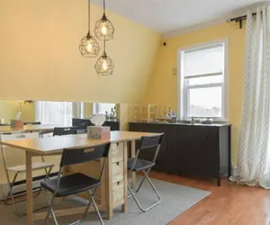 Photo 2 - 3 bd 2 ba Unit