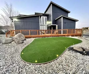 Photo 5 - NEW Mountain View Retreat With Hot Tub and Mini Golf