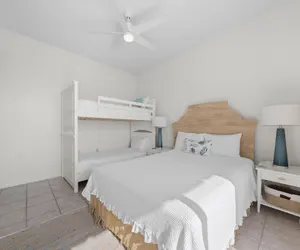 Photo 5 - Summerchase Penthouse 1
