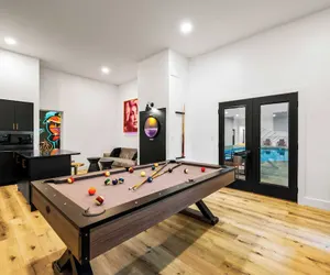 Photo 4 - Firefly Mountain Suites Sleeps 36 Indoor Pool, Hot Tub, Game Room, Playground