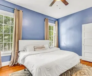 Photo 2 - Charming Duplex in Historic District