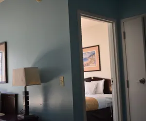 Photo 5 - GUEST COTTAGES & SUITES