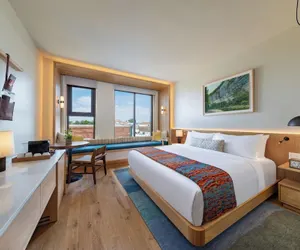 Photo 4 - The Compton