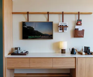 Photo 5 - The Compton