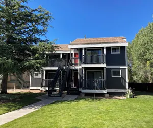 Photo 2 - Bayview Condo