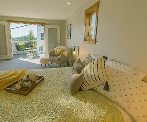 Photo 5 - West Queen Anne Townhome