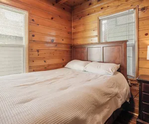 Photo 3 - Big Bear Cabin
