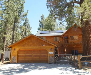 Photo 2 - Big Bear Getaway