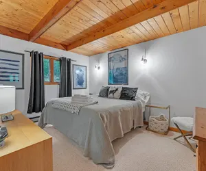 Photo 4 - Modern Mountain Retreat Near Dolly Sods & Skiing 3 Bedroom Home