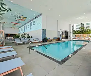 Photo 2 - 30th-floor Studio Gym Pool Sky Lounge
