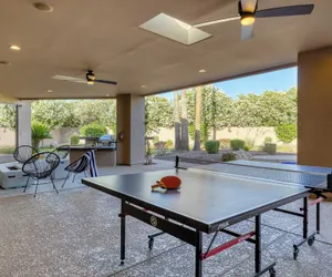 Photo 3 - Desert Splash by Avantstay Pool, Hot Tub, Firepit