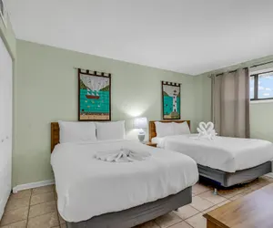 Photo 4 - Hosteeva Oceanview Meridian Plaza Condo
