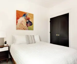 Photo 4 - Luminous and Cozy 3BR 2Bath Escape