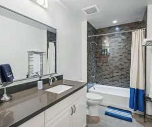 Photo 5 - Meadowlark Suite - 201