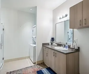 Photo 3 - Osprey Suite - 205 in Portland