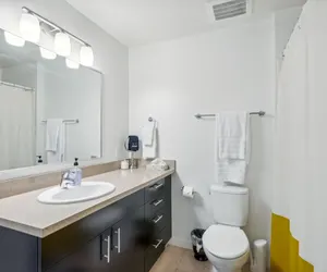 Photo 3 - Hazelnut Suite - 204