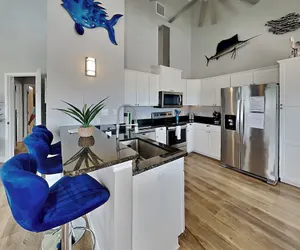 Photo 3 - Inn at Turtle Cove by Miss Kitty’s