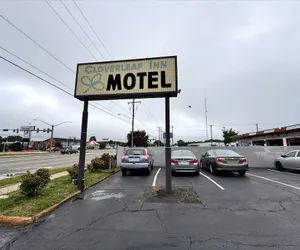 Photo 2 - Cloverleaf Motel By Belvilla Richmond Near Turnpike