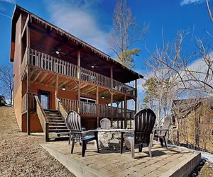 Photo 4 - Rainbow Falls Retreat