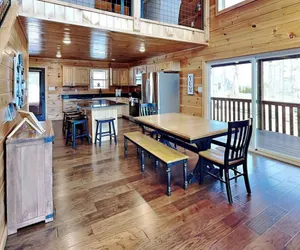 Photo 5 - Rainbow Falls Retreat