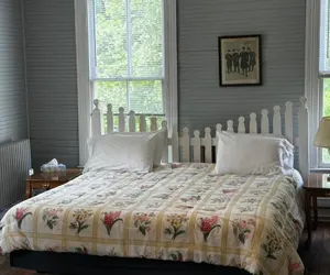 Photo 4 - Balsam Mountain Inn
