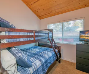 Photo 4 - Brown Bear Lodge