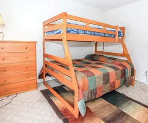 Photo 3 - Brown Bear's Den